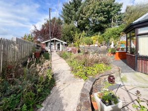 Photo 6- click for photo gallery